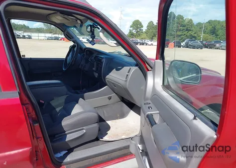 2005 Ford Explorer Sport Trac Adrenalin/Xls/Xlt from USA, damaged, VIN 1FMZU67K85UA64840